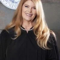Official portrait of Cynthia Dustin-Cruz